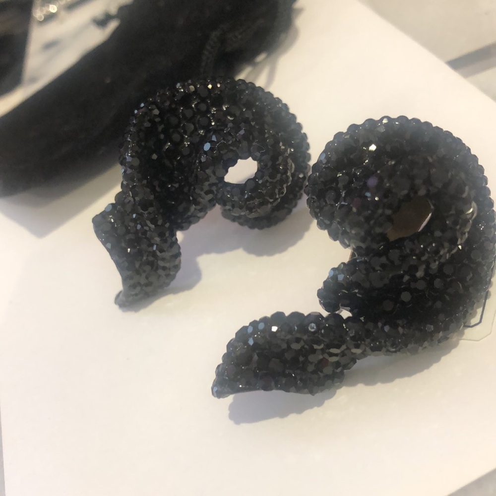 Amazing Jet Black Crystal Pavé Corkscrew Silhouette Swarovski Earring-Boutique